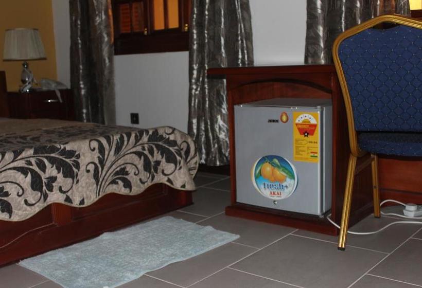 호텔 Oguaa Apartments & Lodging