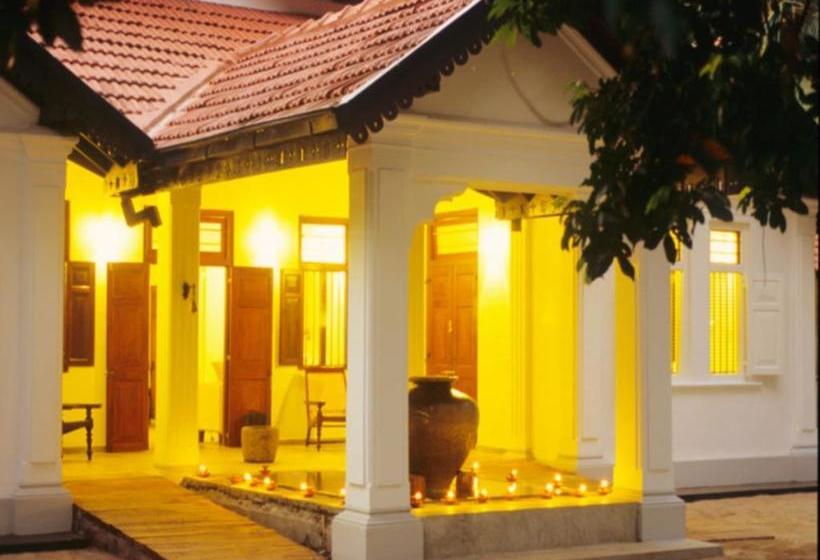 호텔 The Pineapple Villa