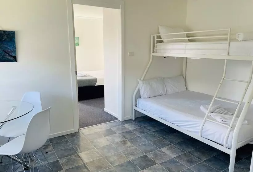 Motel Junee Motor Inn