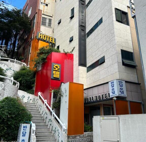 Hotel Bandal
