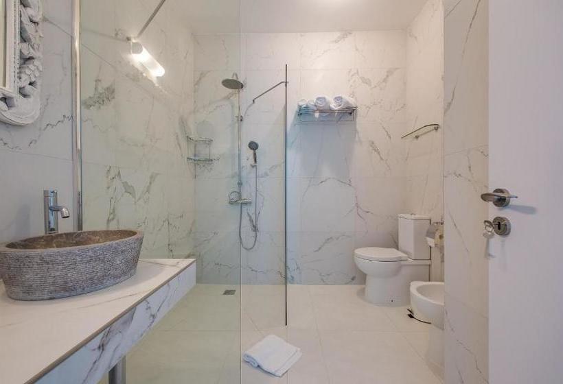 בית מלון כפרי Cape Serenity Resort  Adults Only