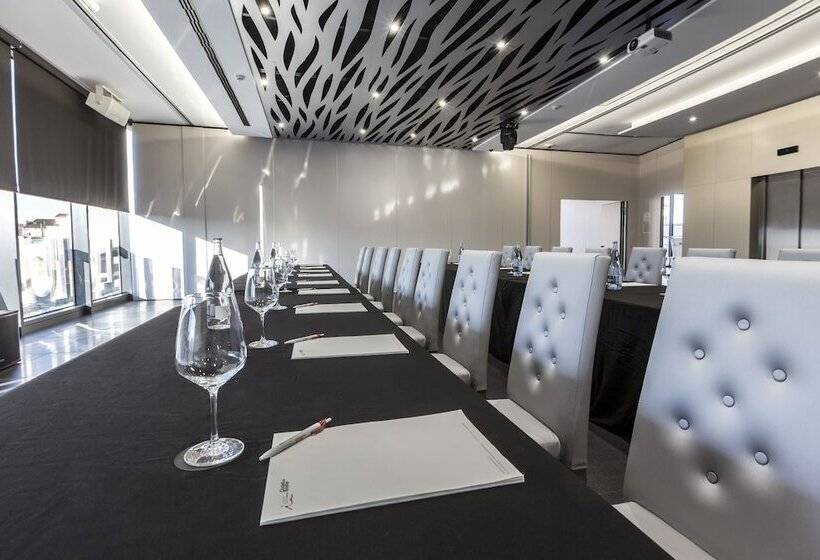 فندق & Spa Ciudad De Binéfar