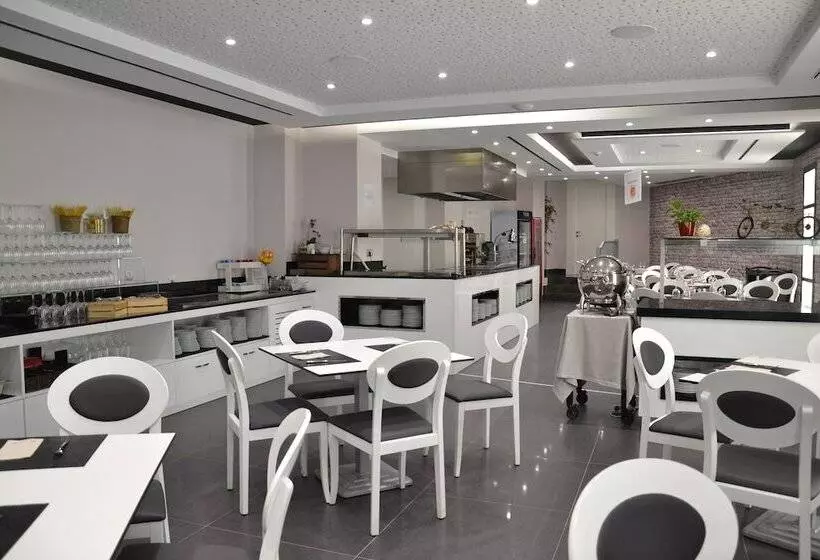 Hotelli & Spa Ciudad De Binéfar