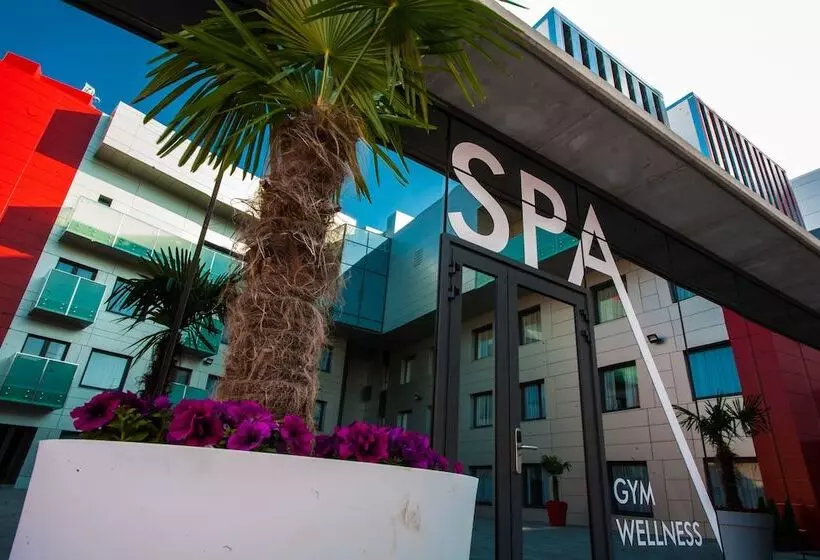 Hotelli & Spa Ciudad De Binéfar