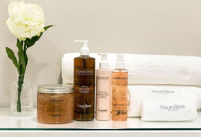 فندق & Spa Ciudad De Binéfar