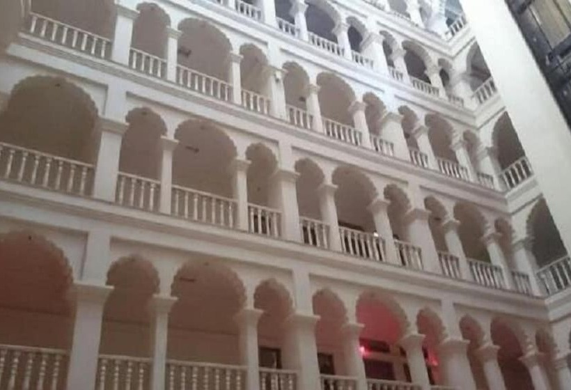 酒店 Iroomz Shanbhag Towers International