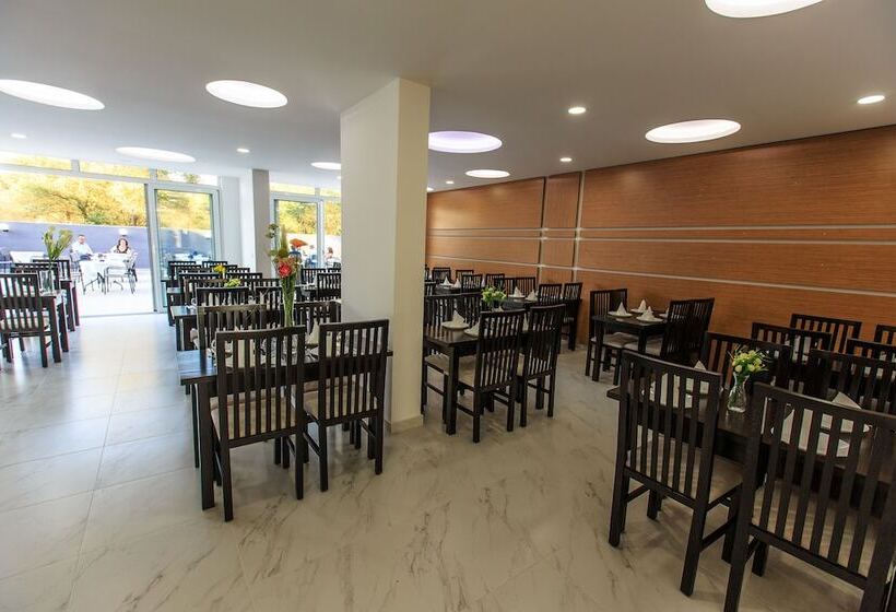 هتل Scandinavian Home Of Ulcinj