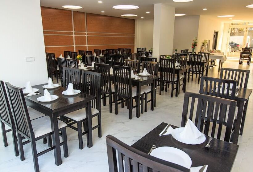 هتل Scandinavian Home Of Ulcinj