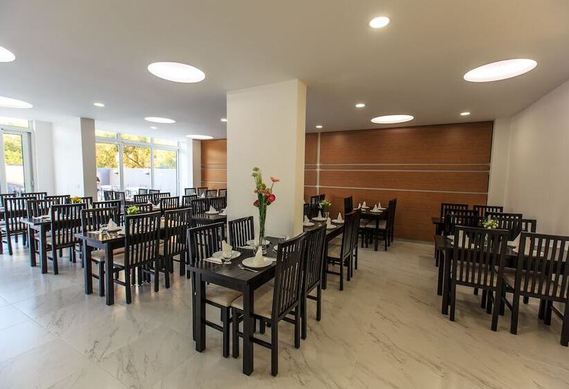 هتل Scandinavian Home Of Ulcinj