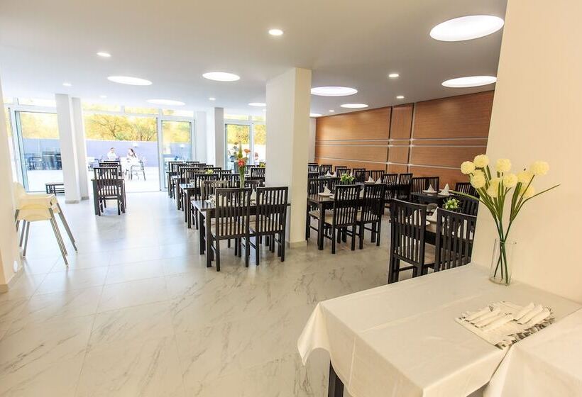 هتل Scandinavian Home Of Ulcinj