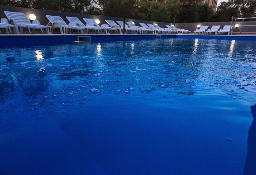 هتل Scandinavian Home Of Ulcinj