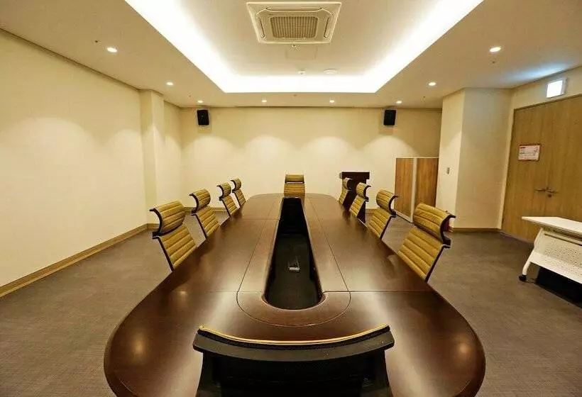 Lomakeskus Dukgu Oncheon Condo