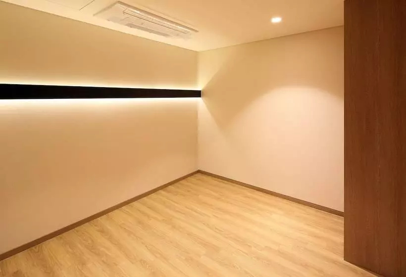 Lomakeskus Dukgu Oncheon Condo