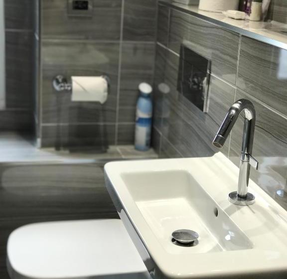 住宿加早餐  Burlington House