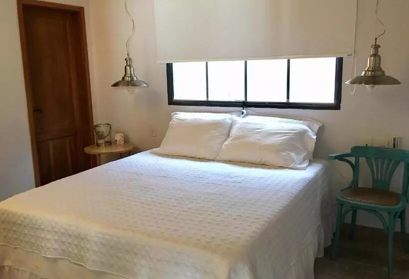 تختخواب و صبحانه Casa Sucre