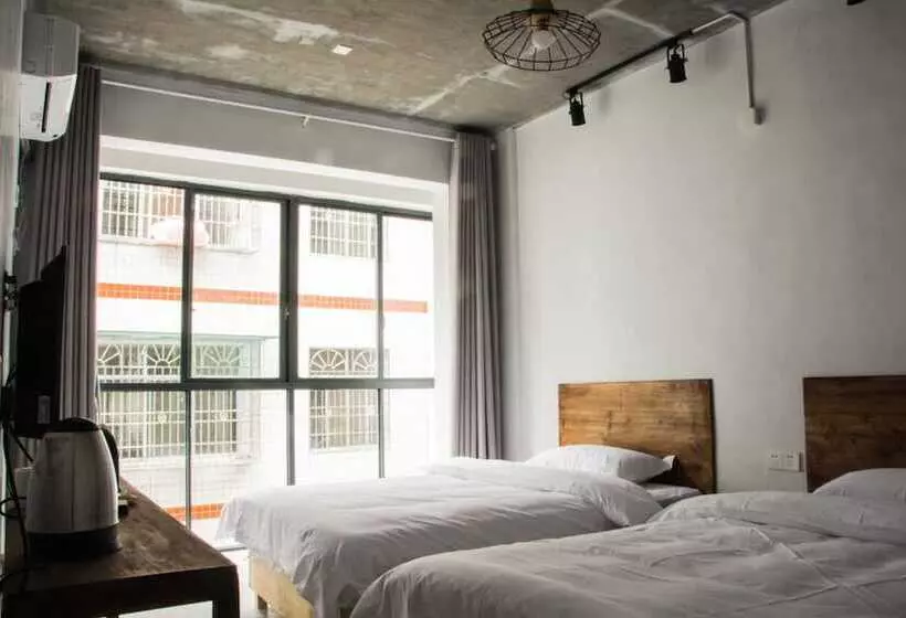 Geographer Hostel
