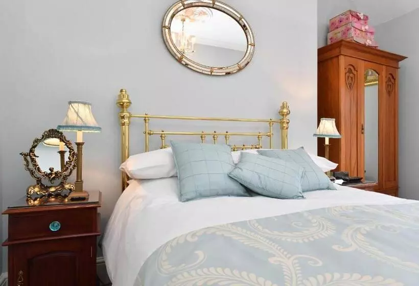 Heritage Bed And Breakfast