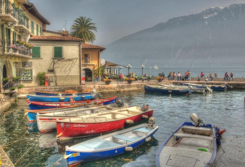 호텔 Atilius Adults Only