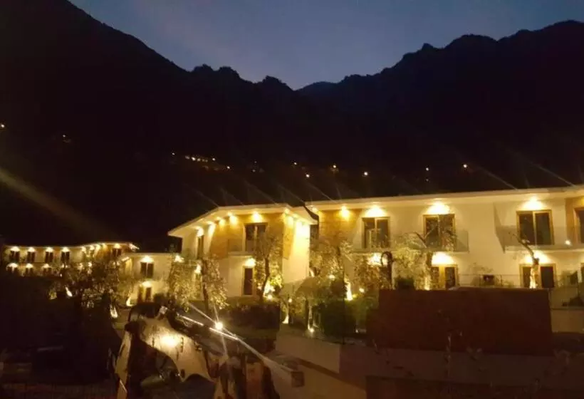 Hotelli Atilius Adults Only