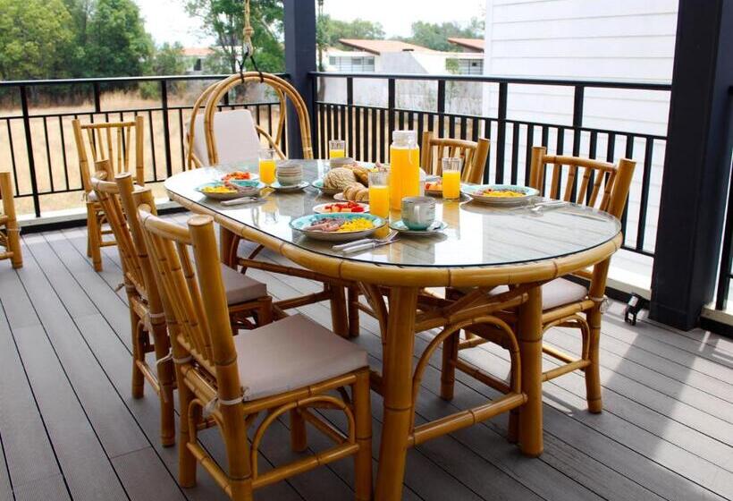 בית מלון כפרי Grand Gardenia