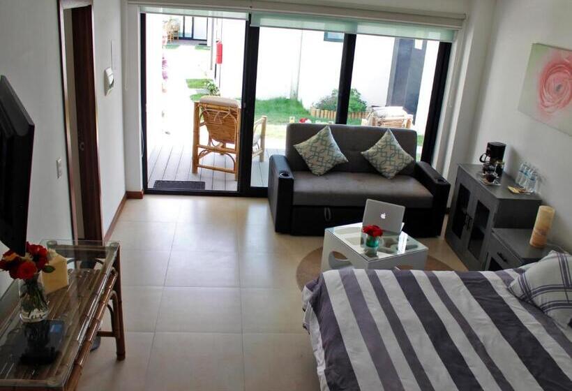 בית מלון כפרי Grand Gardenia