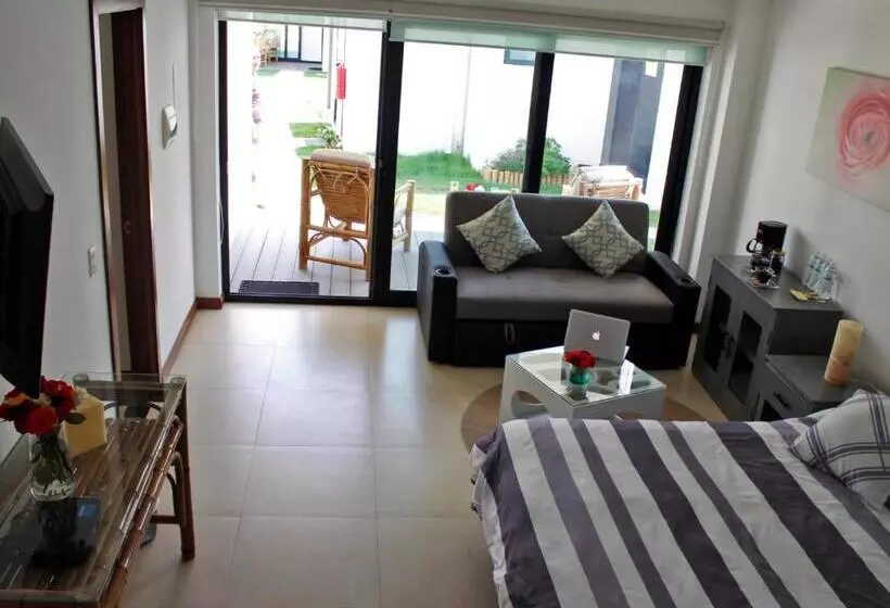Hotelli Grand Gardenia