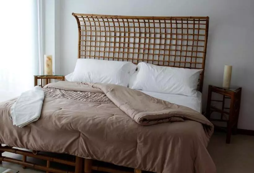 Hotelli Grand Gardenia