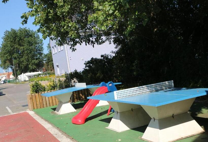 בית מלון כפרי Chez Mireille Reingam Park