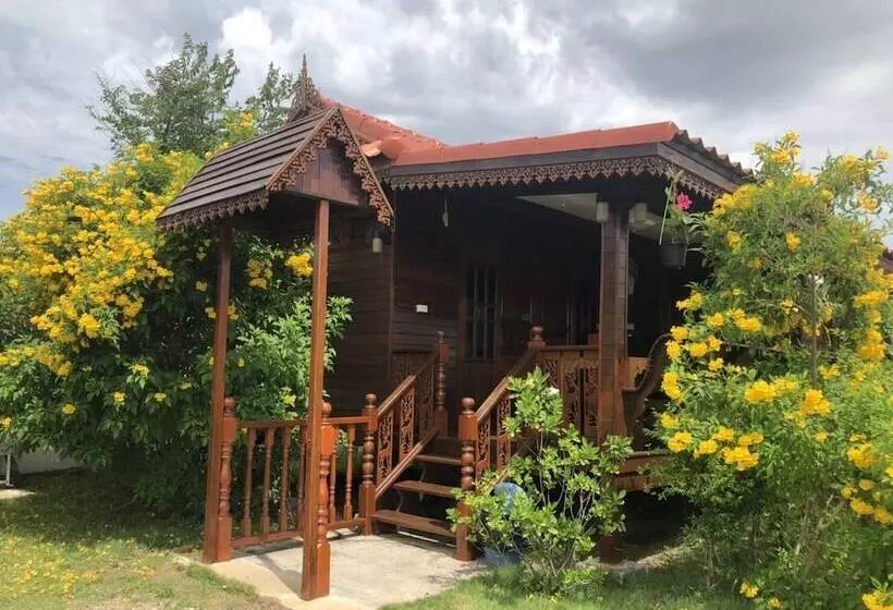 Piarnsri Resort