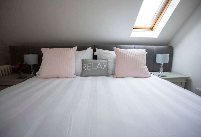 Aamiaismajoitus (B&B) Bay Tree Cottage