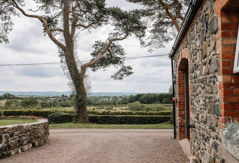 Aamiaismajoitus (B&B) Bay Tree Cottage