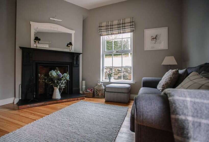 Aamiaismajoitus (B&B) Bay Tree Cottage