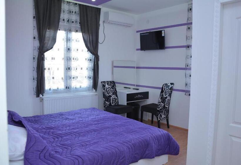 تختخواب و صبحانه Prenociste Bojan 017