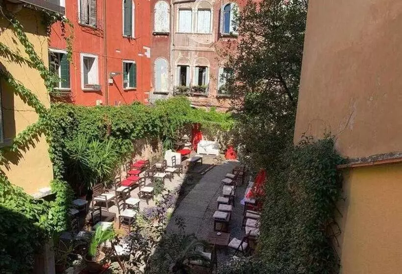 تختخواب و صبحانه Venezia Naturalmente