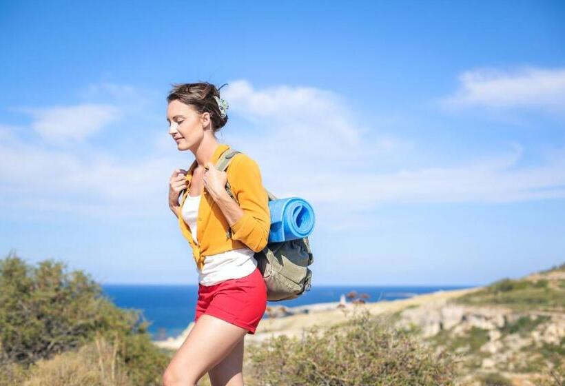 Hi Arrifana Destination Hostel