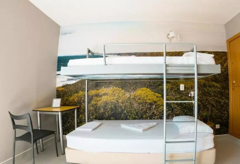 Hi Arrifana Destination Hostel