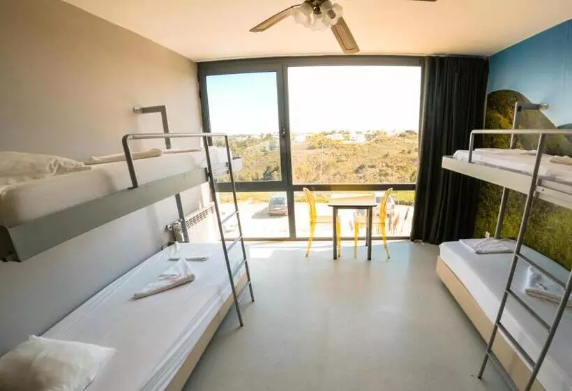 Hi Arrifana Destination Hostel