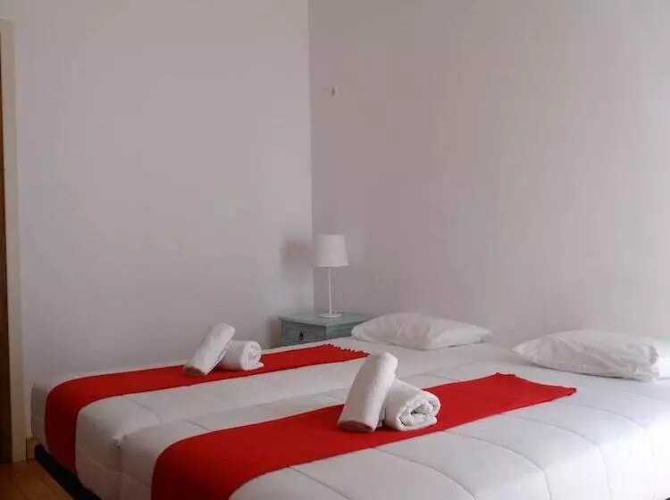 مسافرخانه Guest House Do Largo
