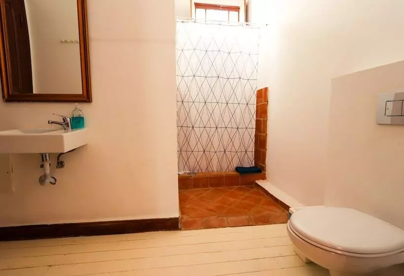 مسافرخانه Guest House Do Largo