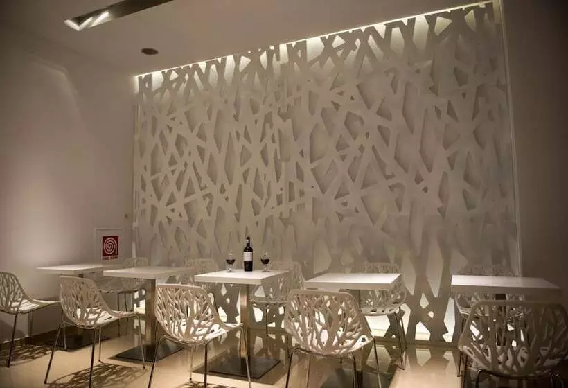هتل Bianco