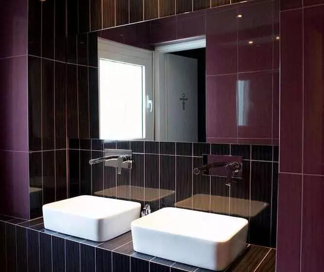 هتل Bianco