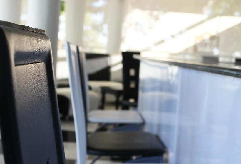 هتل Casa Imperial Managua