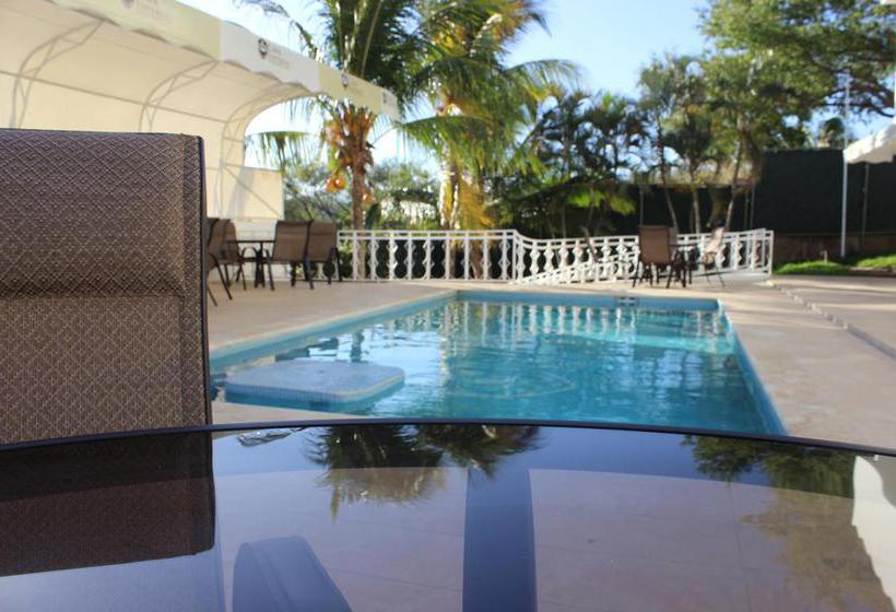 هتل Casa Imperial Managua