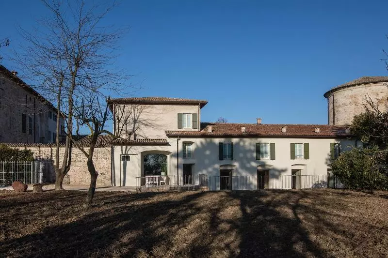 Hotelli Cortaccia Sanvitale
