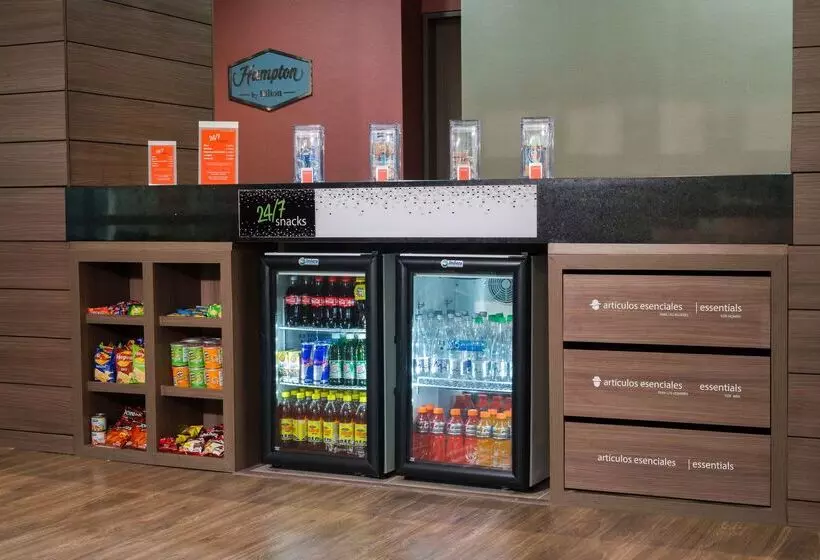 Hotel Hampton By Hilton Bogota Airport