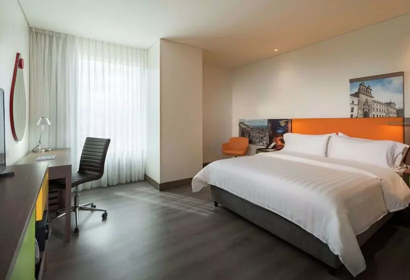 Hotel Hampton By Hilton Bogota Airport