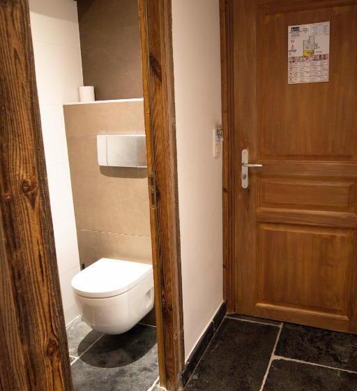 בית מלון כפרי Hôtel Alpina & Spa   Restaurant Oxalis