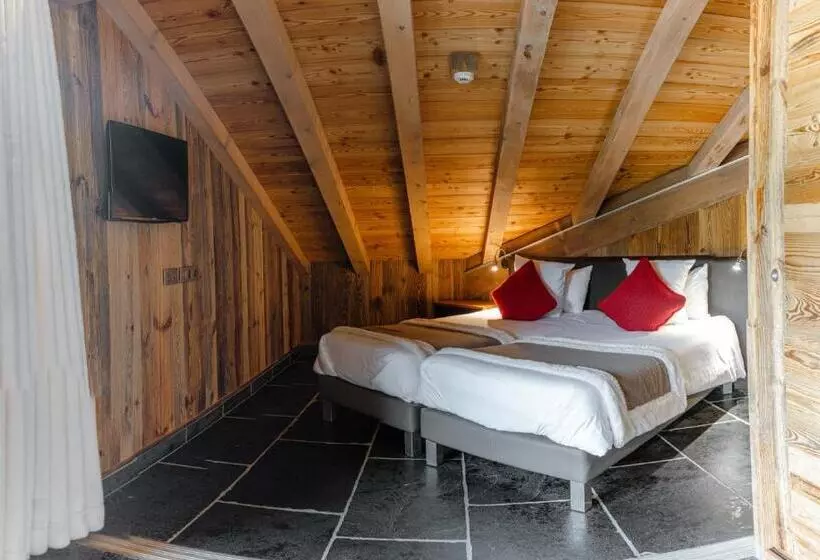 Hotelli Hôtel Alpina & Spa   Restaurant Oxalis