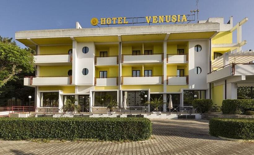 فندق Ristorante Venusia