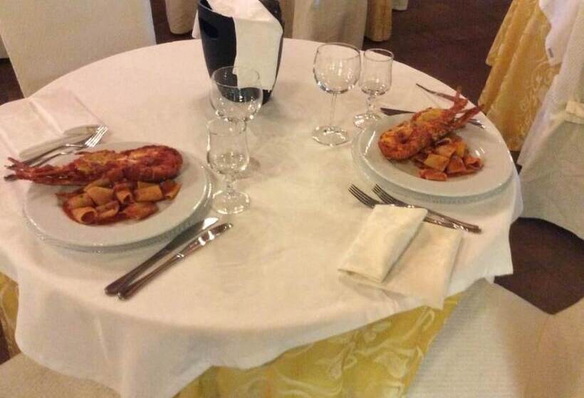 酒店 Ristorante Venusia